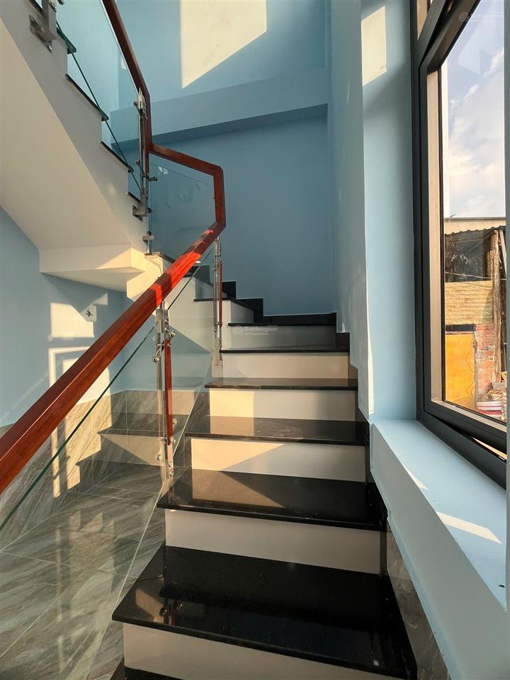 Nh vietbank thanh lý gấp nhà 1 trệt 1 lầu đường nguyễn văn long  sổ hồng riêng  2ty530