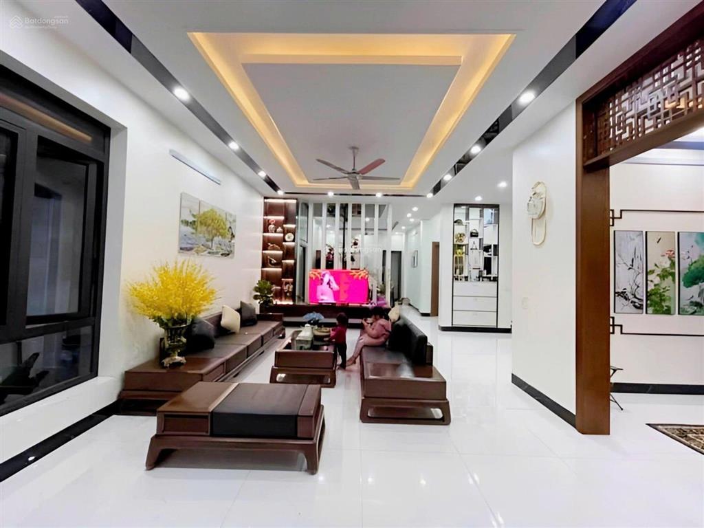Thanh lý gấp nhà 1 trệt 1 lầu gần chợ nhị thiên đường  bến xe quận 8  sổ hồng riêng