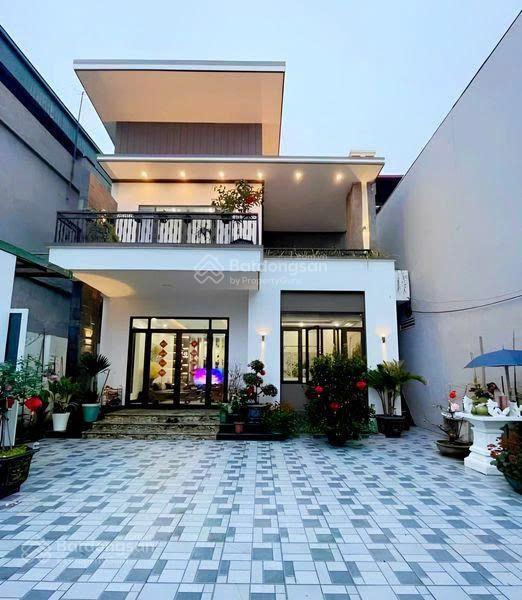 Thanh lý gấp nhà 1 trệt 1 lầu gần chợ nhị thiên đường  bến xe quận 8  sổ hồng riêng