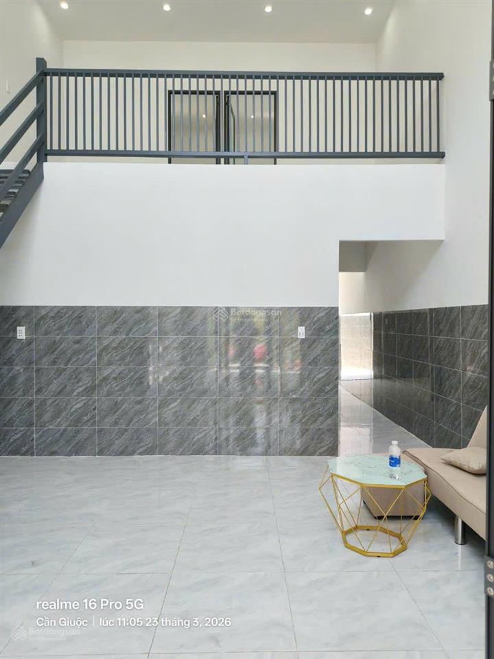 Bán gấp nhà 1 trệt 1 lửng gần bến xe quận 8  sổ hồng riêng