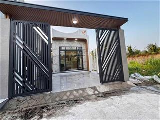 Thanh lý nhà cấp 4 gần chợ qui đức  sổ hồng riêng  990 triệu