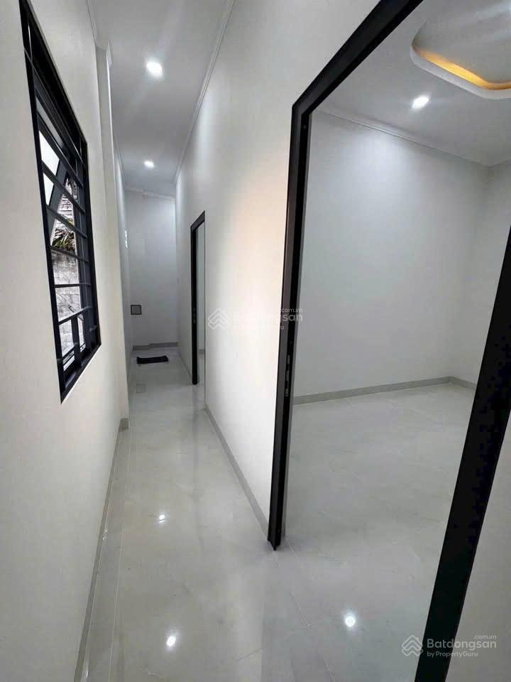 Thanh lý nhà cấp 4 gần chợ qui đức  sổ hồng riêng
