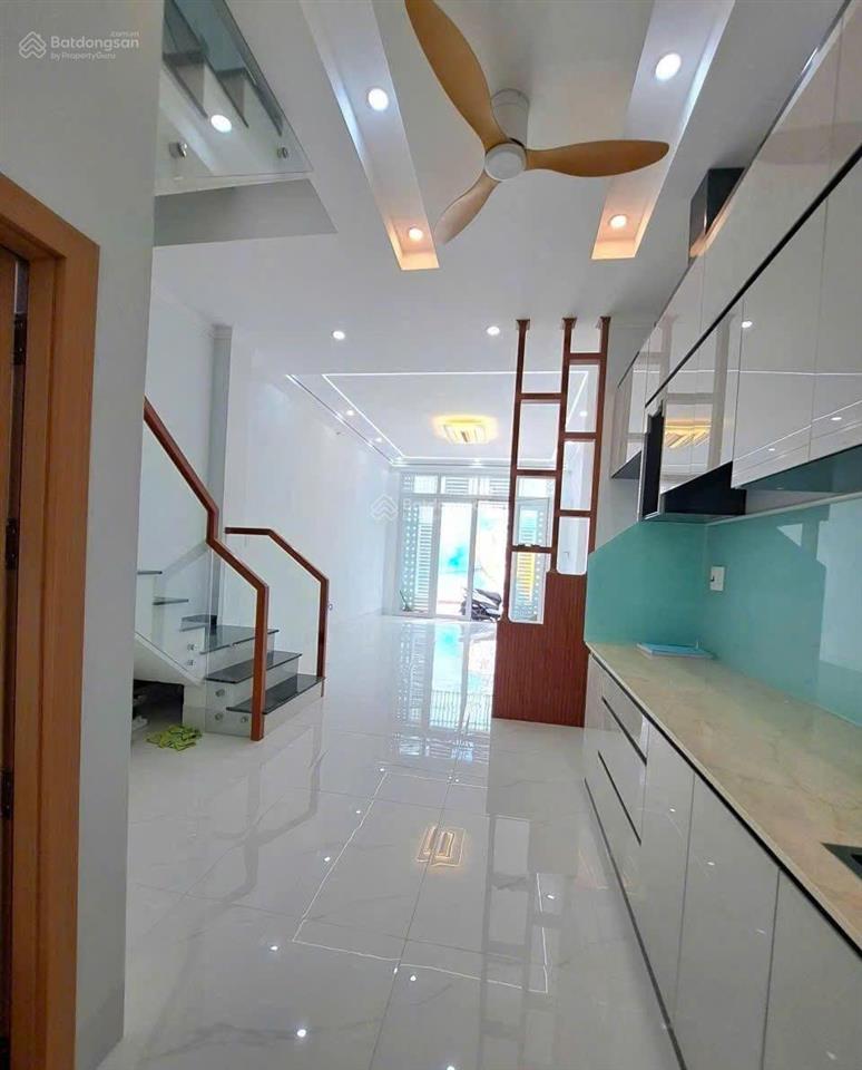 Bán gấp nhà riêng 56m2, giá ttt 1,09 tỷ ở hồ thành biên, quận 8, tp.hcm, đẹp, nhiều tiện ích