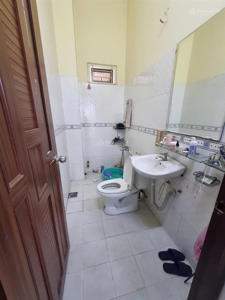 Chính chủ bán nhà xã qui đức bình chánh  202m2 gần bến xe hưng long