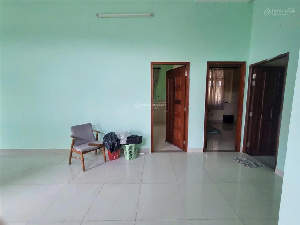 Chính chủ bán nhà xã qui đức bình chánh  202m2 gần bến xe hưng long