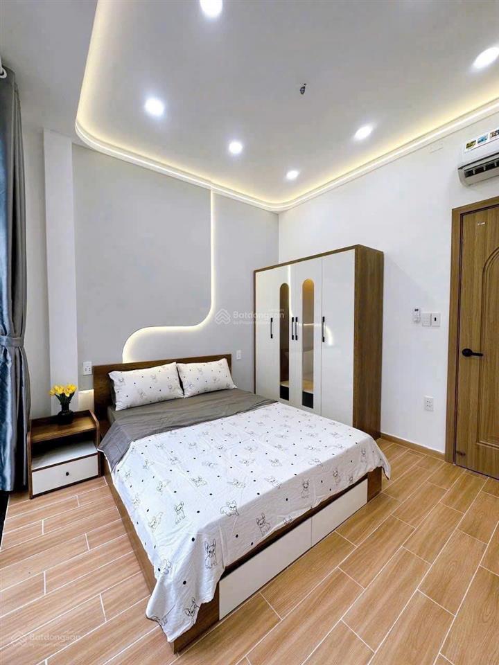 Cần thanh lí gấp căn nhà kế bên trường tiểu học nguyễn công trứ q8