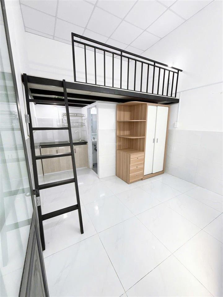 Cần nhượng lại dãy trọ 10 phòng gần ngay khu công nghiệp lê minh xuân