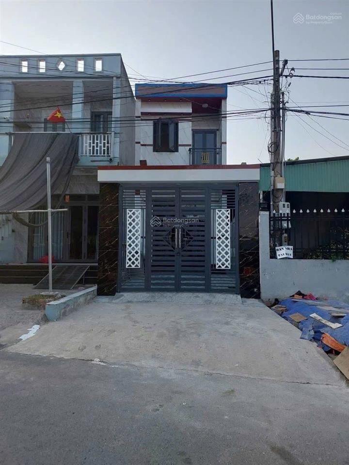Bán nhà 1trệt 1lầu gần kdc ehome 3tây sài gòn, giá 1ty060