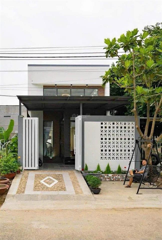 Cần bán gấp nhà cấp 4 gần khu dân cư nam long giá 1ty080