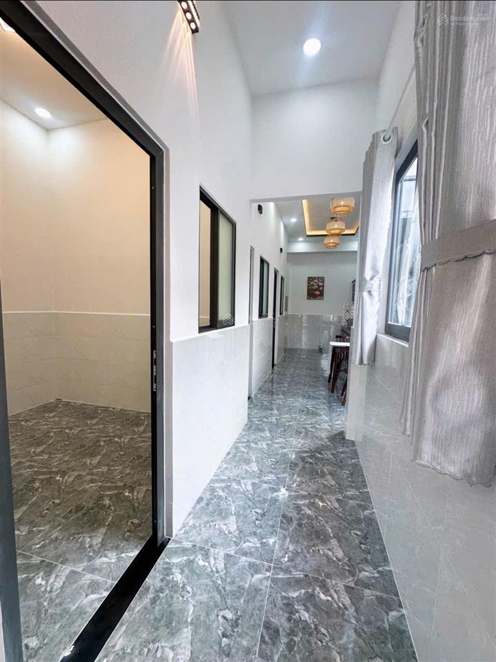Cô chú kẹt tiền cần bán gấp căn nhà để về bắc