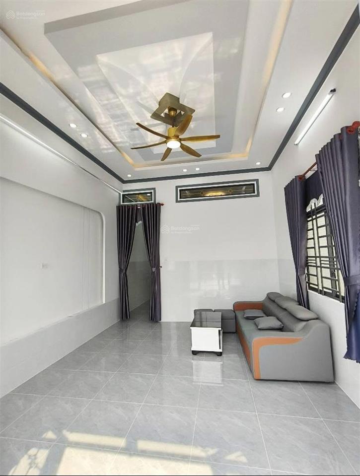 Cô chú đang cần bán gấp nhà cấp 4 ở đường phạm thế hiển