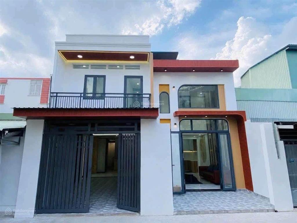 Bán gấp nhà 1 trệt 1 lầu đường an dương vương