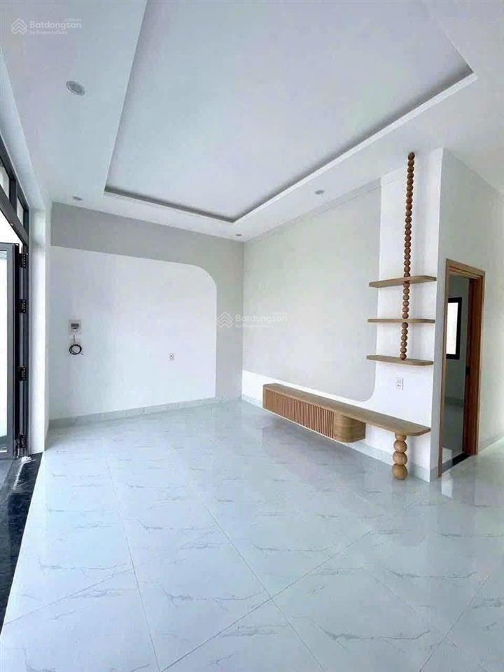 Cô chú cần bán gấp nhà hẻm 1/ đường lê thành phương, phường 15, quận 8