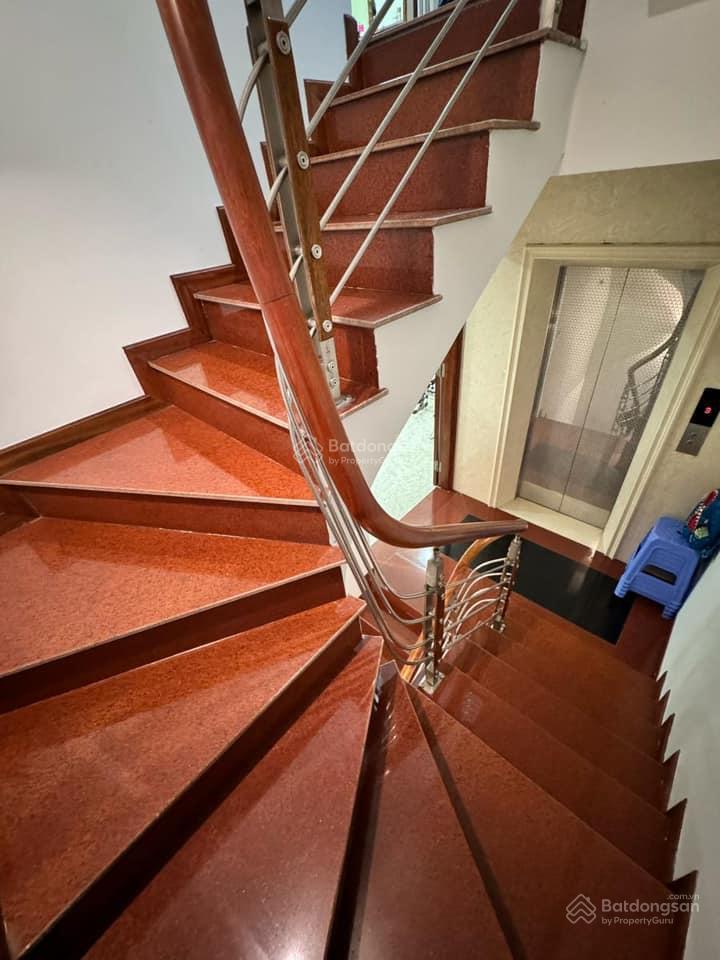 Bán nhà phân lô hoàng cầu  đống đa, 55m2  mt 6m  6 tầng thang máy  ô tô tránh, giá 19.5 tỷ