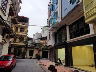 Chính chủ cho thuê nhà hoàng quốc việt  ngõ đậu 2 3 ô tô thoải mái 6 tầng thang máy  tiện làm vp