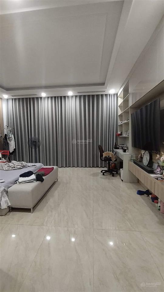 E xin giới thiệu tới anh chị nhà mới phân lô  ga ra nguyễn thị định. dt 55m2. 6 tầng thang máy