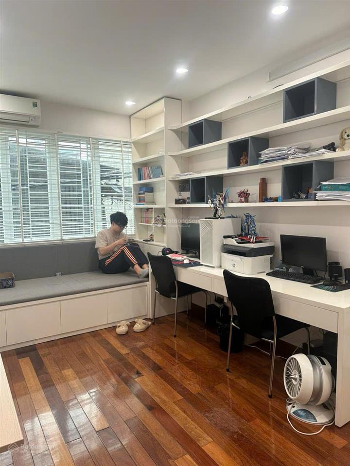 Khổ đất mặt tiền 7m hiếm có trong tổng cục 2, 105 xuân la  tây hồ dt 70m2 nhà sẵn 5 tầng  25 tỷ