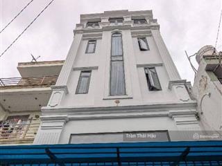 Gấp bán, chdv cao cấp, 150m2, ln 7%/năm