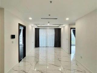 Hàng hiếm cho thuê 3pn 2wc, chỉ 18tr tầng cao, ntcb, ban công rộng, tặng gói wifi 6 tháng