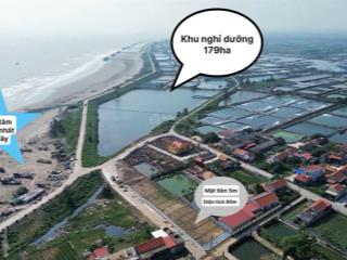 Giá chỉ hơn 1 tỷ/lô mặt biển, có bãi tắm tắm được ngay, mà còn ở giữa của 2 khu đặc khu kinh tế