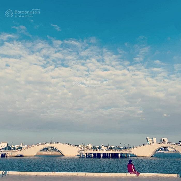 Nhà mặt tiền trần phú 5x25m,phố kinh doanh đắt giá nhất tuy hoà,mới 100%,gần biển,vincom,apec