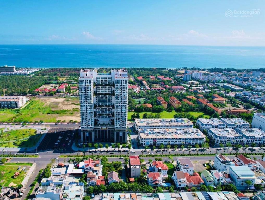 Nhà mặt tiền trần phú 5x25m,phố kinh doanh đắt giá nhất tuy hoà,mới 100%,gần biển,vincom,apec