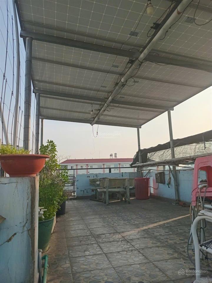 Mặt tiền 127 m2 hẻm xe tải 11 tỷ 200 triệu