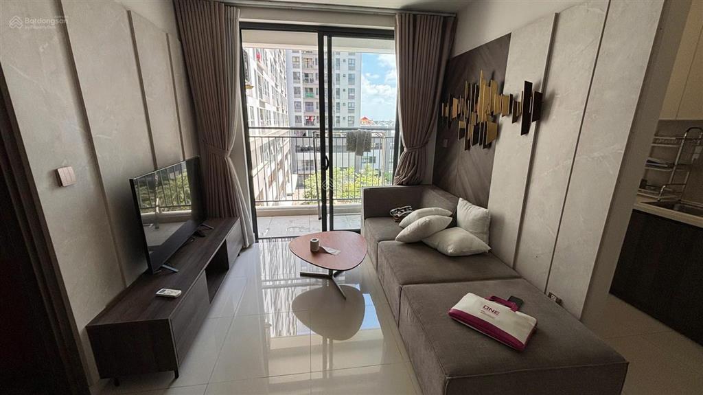 Cho thuê q7 boulevard  2pn 2wc  70m2  full nội thất  giá 12.5 triệu