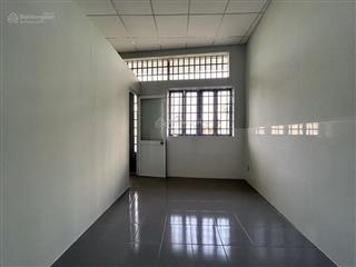 Chủ gấp bán 3.8 tỷ, 58m2, hoàn công đầy đủ, hxh linh chiểu  thủ đức, ko quy hoạch, còn mới ở ngay