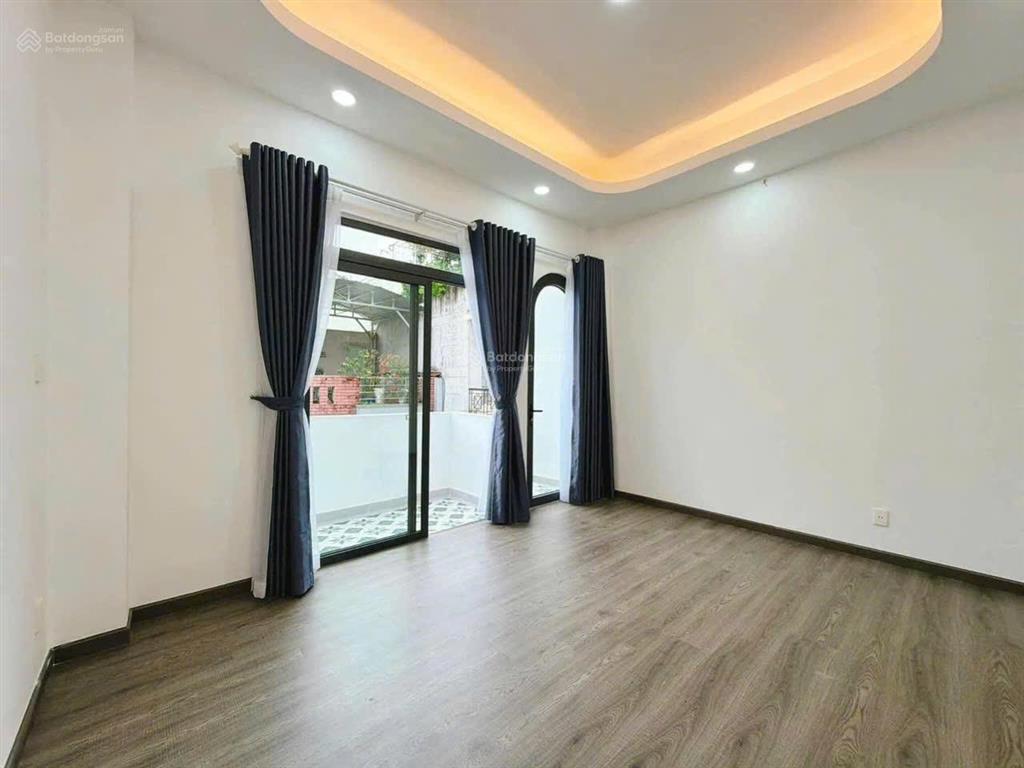 Siêu phẩm mới đẹp 4 tầng nguyễn thị thập quận 7  xe hơi ngủ trong nhà  4.5m x 12m  nhỉnh 11 tỷ