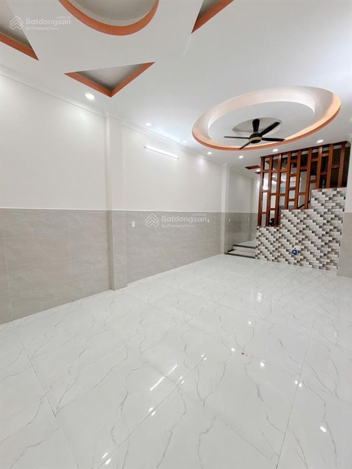Siêu phẩm 4 tầng mặt tiền lê văn lương dòng tiền 520tr/năm, giá chỉ 14.5 tỷ chủ cần bán nhanh
