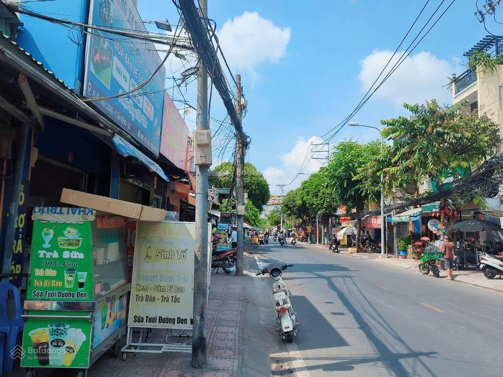 Bán gấp đất mt lê văn lương nở hậu cực hiếm 125m2  nở hậu tài lộc