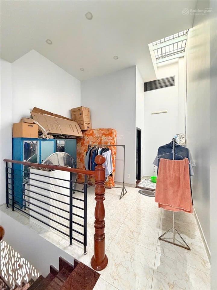 Nhà đẹp 2 tầng trần xuân soạn 4m x 12m  hẻm thông tứ tung  sát hxh, mặt tiền  giá tốt 5,5 tỷ