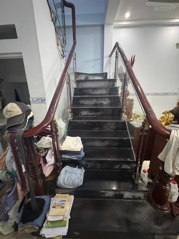 Nhà đẹp phú thuận quận 7 2 tầng 64m chỉ 6,1 tỷ