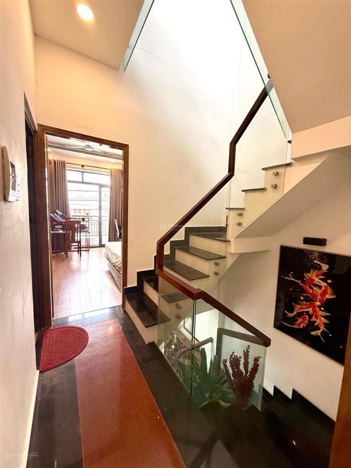 Căn hộ đẹp hẻm xe hơi thông lâm văn bền 3 tầng 4.2m x 12m nhỉnh 8 tỷ