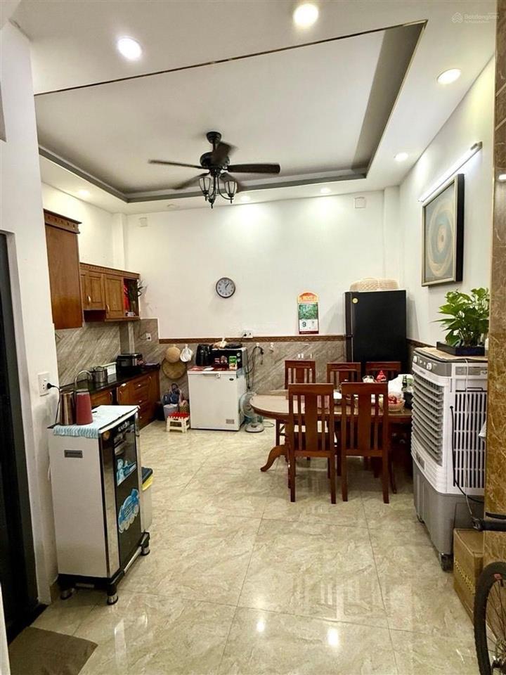Căn hộ đẹp hẻm xe hơi thông lâm văn bền 3 tầng 4.2m x 12m nhỉnh 8 tỷ