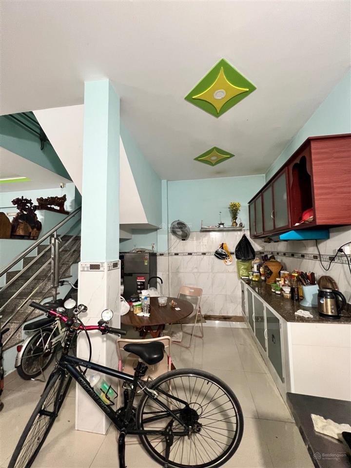 Nhà hiếm 2 tầng  trần xuân soạn  gần kiều đàm  5m x 10m  4 tỷ 290