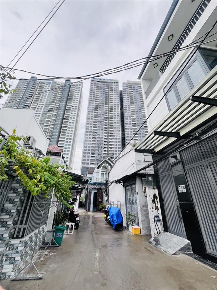 Nhà phố 2 mặt tiền hẻm 5m  view riviera point sang chảnh  shr hoàn công đủ  chỉ 6.5 tỷ