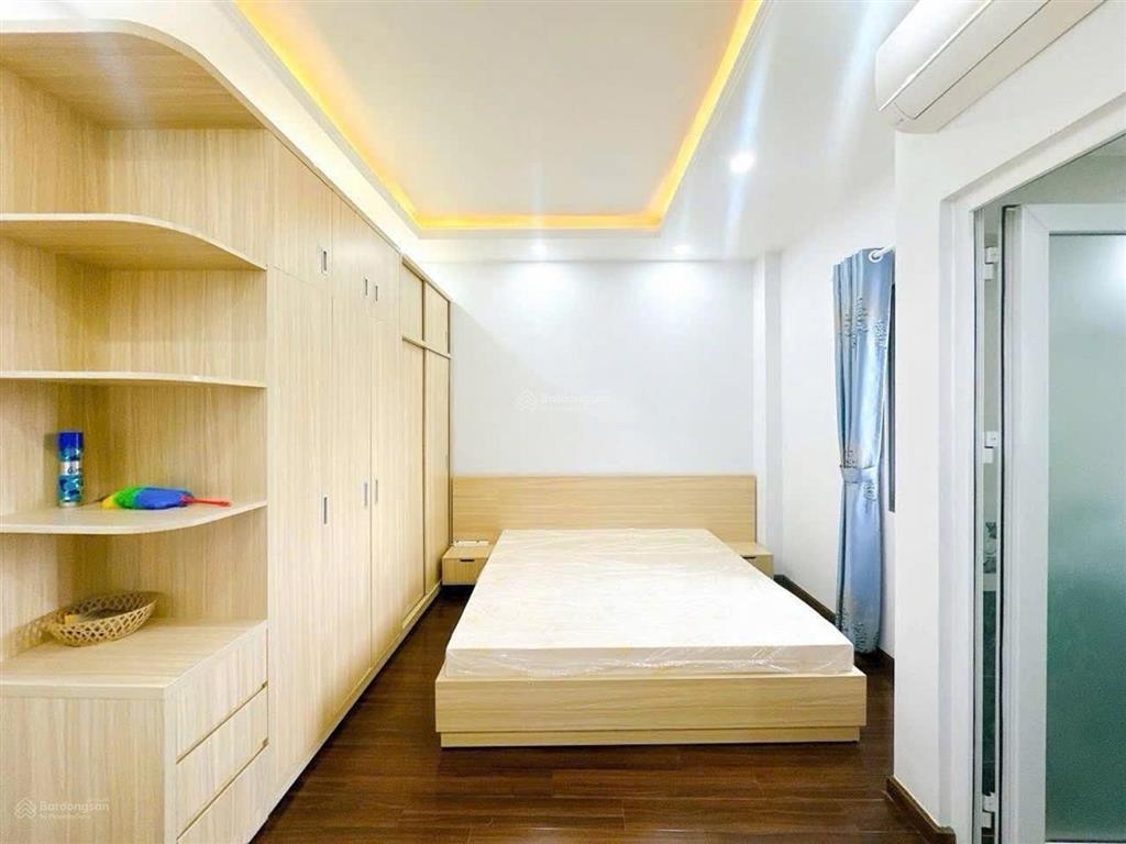 Nhà 4 tầng  hẻm ô tô vào nhà  1565 huỳnh tấn phát  tặng full nội thất  chỉ 7.9 tỷ