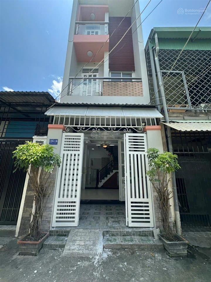 Nhà 4 tầng  view phú mỹ hưng  hẻm 5m  chỉ 5,9 tỷ