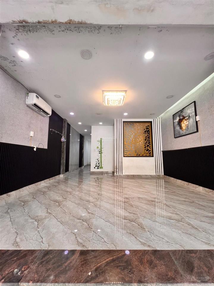 Nhà 2 tầng hxh sát mt phú thuận q7 4.5m x 15m  nhỉnh 6 tỏi
 sát mặt tiền phú thuận hẻm xe hơi,