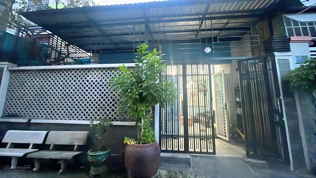 Quận 7 nhà cấp 4 ngang 8.1m 105m hẻm 5m  3pn  chỉ 8.6 tỷ