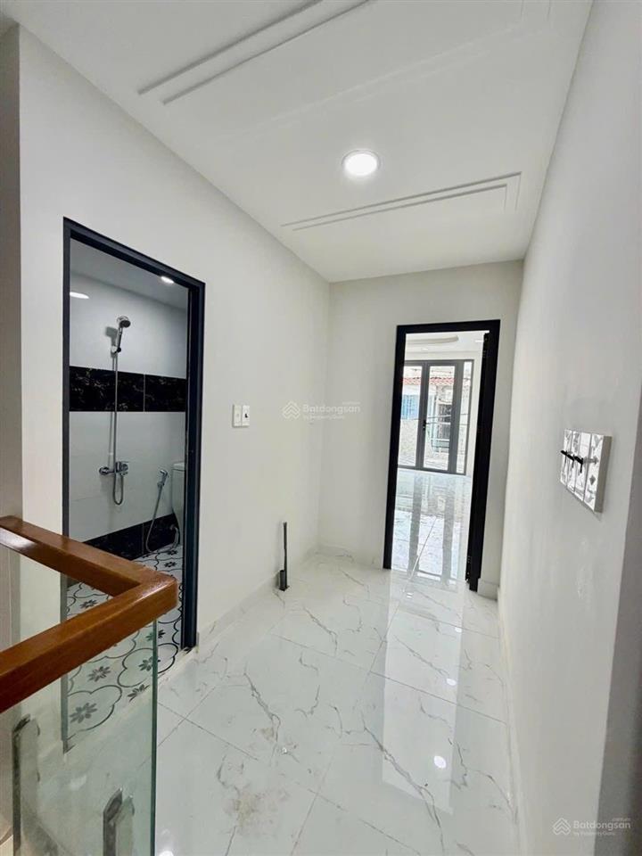 Khu kiều đàm nhà nở hậu 51m 2 tầng 3pn chỉ 4,9 tỷ