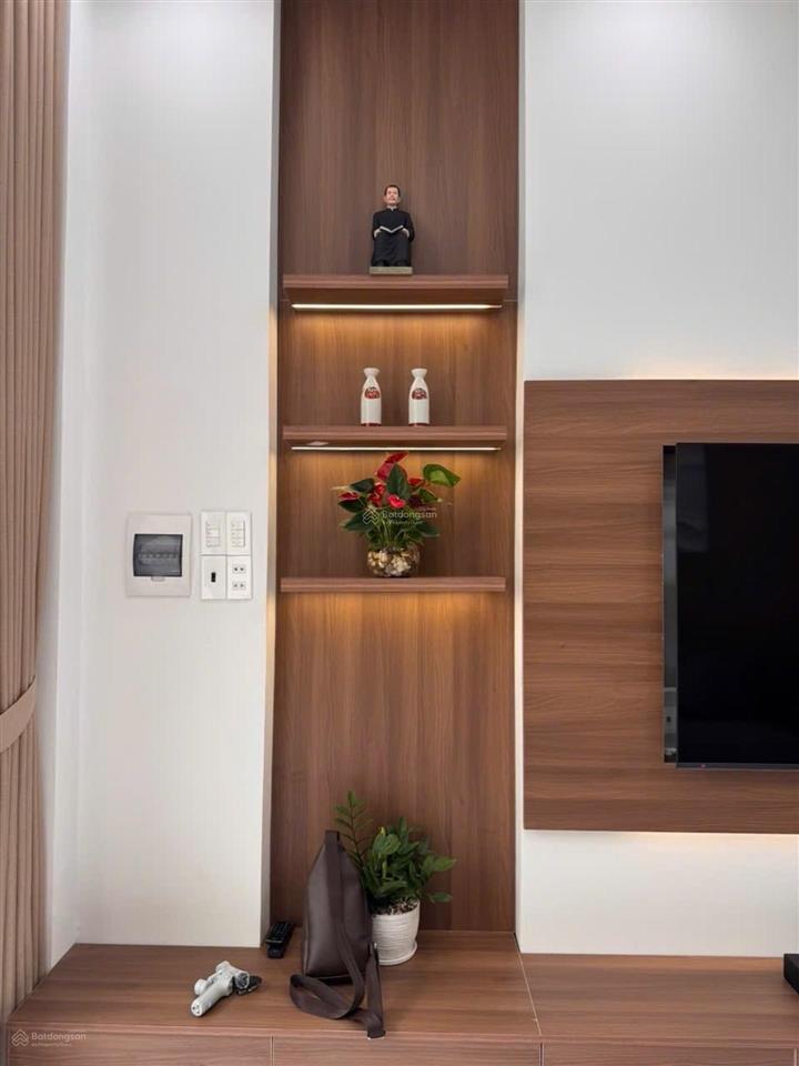 Nhà 2 tầng huỳnh tấn phát 101.2m2 gần phú mỹ hưng 6,2 tỷ