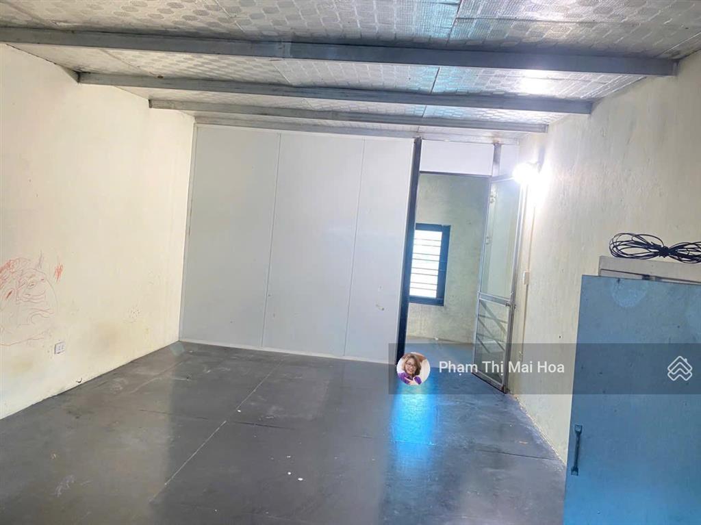 Thuê nhà kinh doanh mặt phố xốm, ba la, phú lãm độc lập chỉ 5 triệu 500