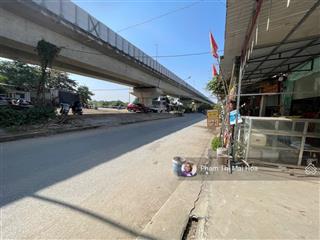 Thuê nhà kinh doanh mặt phố xốm, ba la, phú lãm độc lập chỉ 5 triệu 500