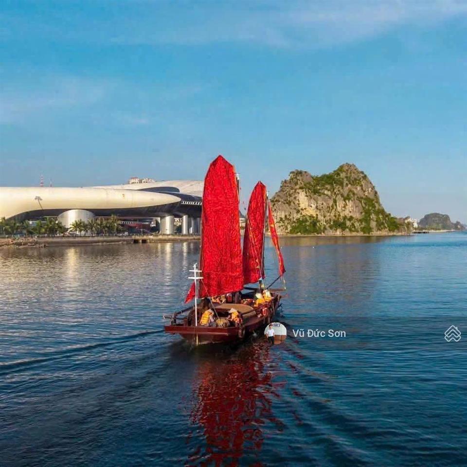Sở hữu căn hộ mặt biển chỉ từ 1,8 tỷ tại sun elite city hạ long