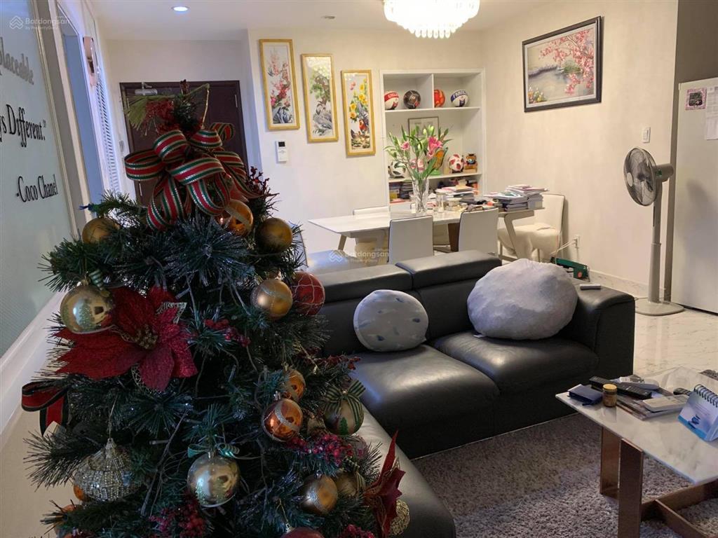 Cần bán căn góc cc nguyễn kim b q.10. dt 65m2 2p. giá bán 3,1 tỷ.  0784 351 ***