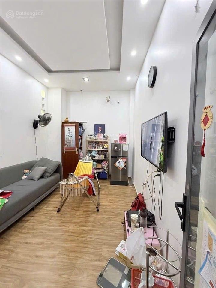 Mtkd đỗ đức dục, tân phú ( nhà trệt 2 lầu st, dt 9x7m, 4pn )