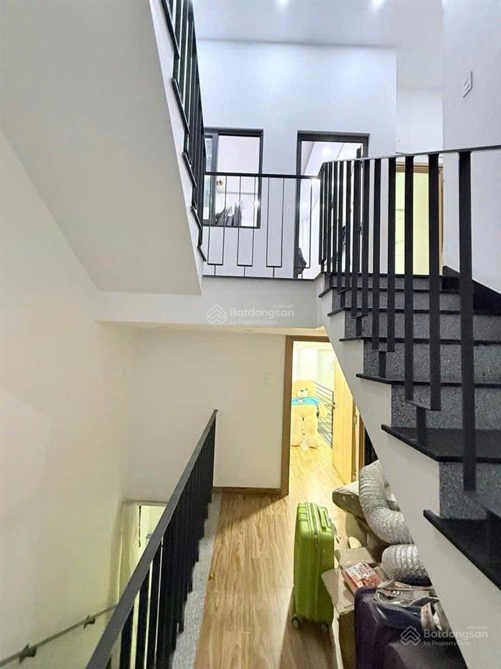 Mtkd đỗ đức dục, tân phú ( nhà trệt 2 lầu st, dt 9x7m, 4pn )